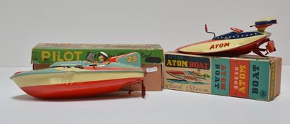 null JAPAN, 2 Motor Boats, années '50 : vedette "Pilot", tôle lithogaphiée, batterie,...