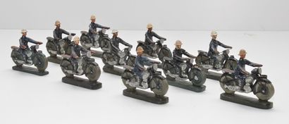 null DURSO, 10 motocyclistes de la gendarmerie [parfait état].