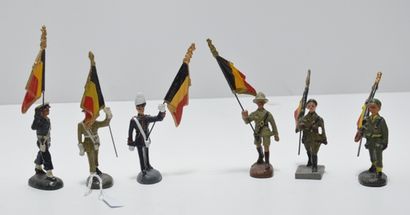 null DURSO, 6 portes-drapeau belges divers : béret vert, police militaire, béret...