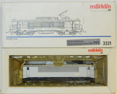 null MÄRKLIN 3321, motrice BB, série 15000 de la SNCF en gris métal, Ausfuhrung Metall...