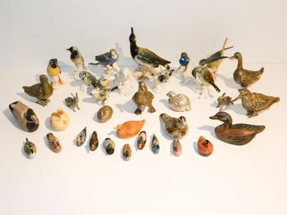 null Collection de figurines animalières, principalement des oiseaux, tous matériaux...