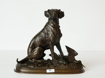 DELABRIERRE Edouard Paul (1829-1912) "Chien à la bécasse", circa 1890, sujet en bronze...