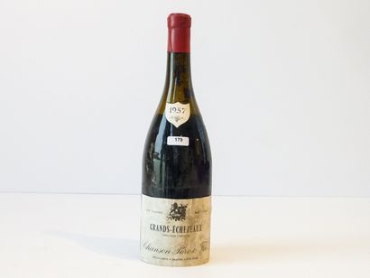 null BOURGOGNE, rouge, Grands-Echézeaux, 1957, une bouteille [étiquette abîmée et...