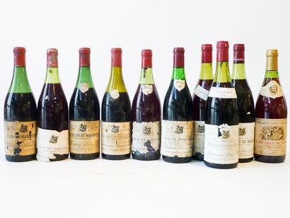 null BOURGOGNE, rouge, ensemble de neuf bouteilles (1966-81/s.m.) [altérations, étiquettes...