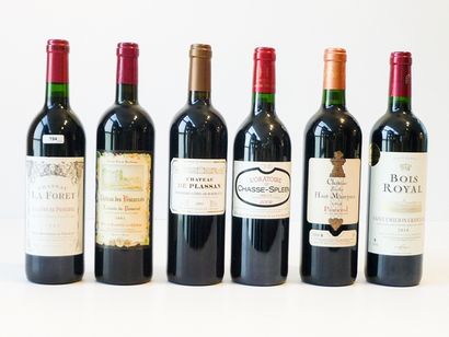 null BORDEAUX, rouge, ensemble de six bouteilles :

(LALANDE-DE-POMEROL), Château...