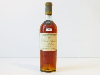 null BORDEAUX (SAUTERNES), blanc liquoreux, Château d'Yquem, 1966, une bouteille...