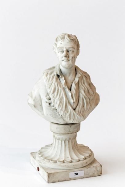 TOURNAI "Buste de Jean-Jacques Rousseau", fin XVIIIe, sujet en biscuit de porcelaine...