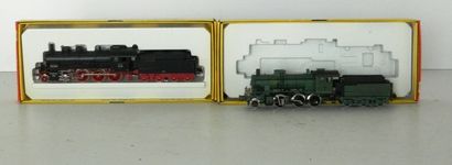 null TRIX Express, 2 locomotives : 

- 2226, locomotive 130 verte des chemins de...