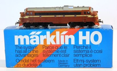 null MÄRKLIN 3143, loco diesel CC en brun et crème, série 3605 des NSB, sonderserie...