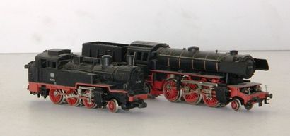 null MÄRKLIN, 2 locomotives : 

- 3005/8 (1965-68), locomotive à vapeur 131 noire,...
