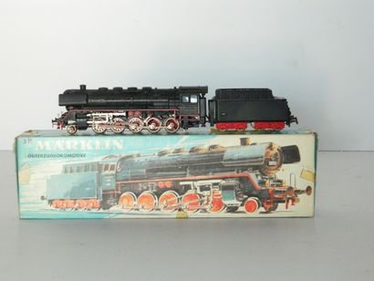 null MÄRKLIN 3047/2, 2e version (1964), locomotive à vapeur 150 noire, type 44 n°...