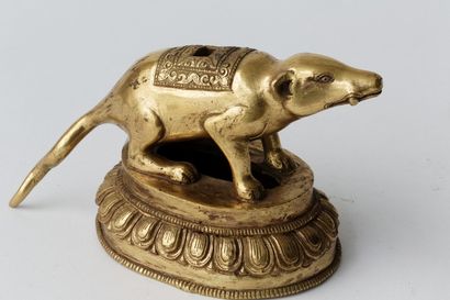 TIBET "Ganesh", XXe, sujet en bronze doré ciselé et partiellement polychromé, h....