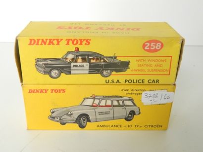 null DINKY 2x boîtes vides originales :

réf 258 pour USA police car - réf 556 pour...