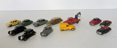 null DINKY FR. (12) véhicules français [divers états, sans boîte] :

- Citroën 23...