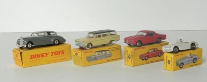 null DINKY FR. (4) autos diverses [écaillures et boîte d'origine] :

- 24J coupé...