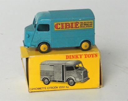 null DINKY FR. 561 camionette Citroën 1200K bleue avec inscription CIBIE (EB) [très...