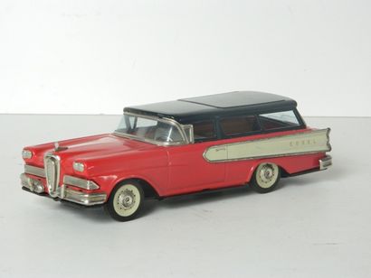 null HAJI Ford EDSEL break, tôle rouge à toit noir, friction, l. 27cm [superbe é...