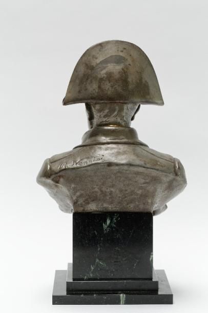 NANNINI Raphael "Napoléon", fin XIXe - début XXe, buste en bronze argenté sur socle...