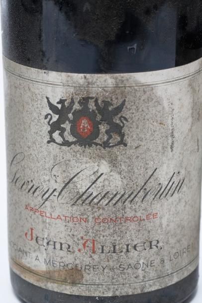 null BOURGOGNE, rouge, Gevrey-Chambertin / Jean Allier 1959, quatre bouteilles [étiquettes...