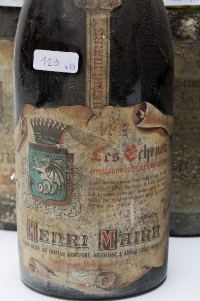 null JURA, Henri Maire, dix-neuf bouteilles :

- Ancestral Macvin - liqueur secrète...