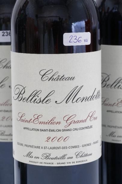 null BORDEAUX (SAINT-ÉMILION), rouge, ensemble de sept bouteilles :

- Château Troplong-Mondots,...