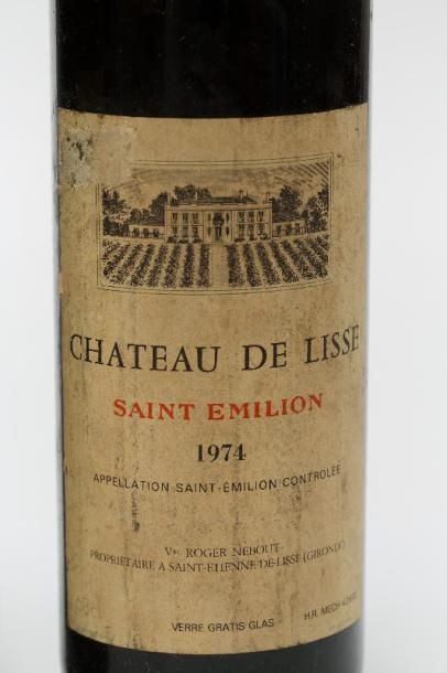 null VARIA, cinq bouteilles :

- BORDEAUX (SAINT-ÉMILION), rouge, Château de Lisse...