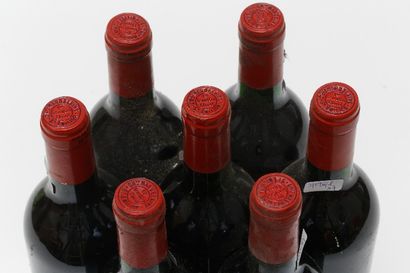 null BORDEAUX (SAINT-ÉMILION), rouge, Château Magdelaine, grand cru 1990, sept bouteilles...