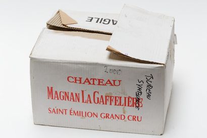 null BORDEAUX (SAINT-ÉMILION), rouge, Château Magnan La Gaffelière, grand cru 2000,...