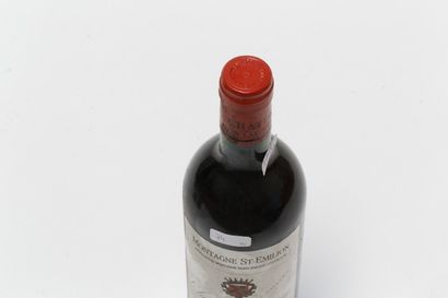 null BORDEAUX, rouge, ensemble de onze bouteilles :

- (SAINT-ÉMILION), Château Haut-Brisson,...