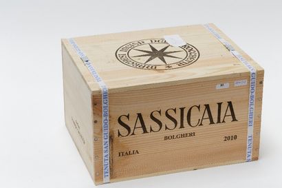 null ITALIE (TOSCANE), rouge, Sassicaia 2010, six bouteilles dans leur caisse d'origine...
