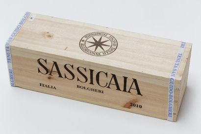 null ITALIE (TOSCANE), rouge, Sassicaia 2010, un magnum dans sa boîte d'origine ...