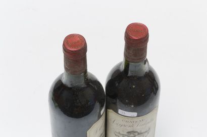 null BORDEAUX (MARGAUX), rouge, ensemble de douze bouteilles :

- Château Marquis...