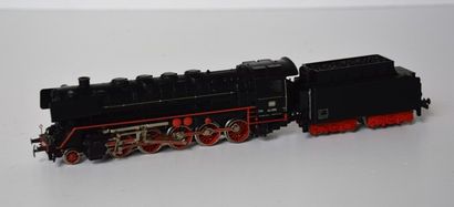 null MÄRKLIN 3047, locomotive à vapeur 150 noire, tender 4 axes, type 44 n° 44 690...