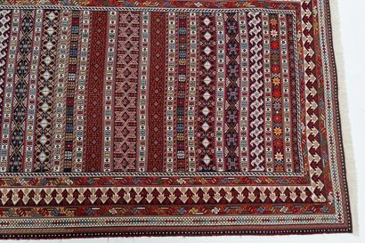 PERSE Petit tapis de style Bakhtiar à motifs géométriques, 160x104 cm env.