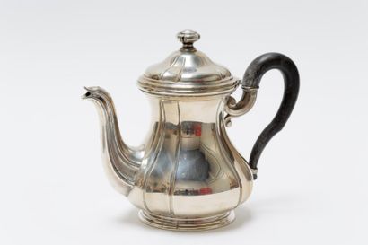 DELHEID FRERES Service à café et à thé dans le goût Louis XV, XXe, argent, poinçons,...