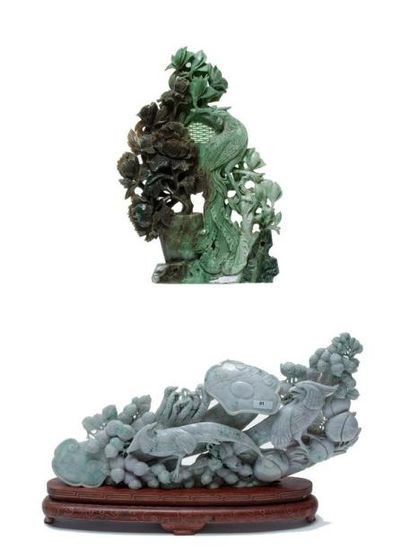 CHINE "Paons et phénix", XXe, deux groupes en néphite sculptée, l. 41 cm et h. 36...