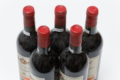 null BORDEAUX (PAUILLAC), rouge, ensemble de quarante-deux bouteilles :

- Château...