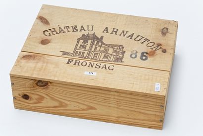 null BORDEAUX (FRONSAC), Château Arnauton 1986, trois bouteilles dans leur caisse...
