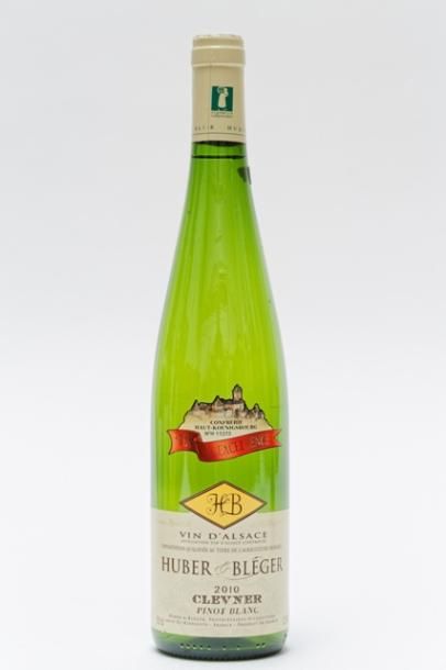null VARIA, blanc, huit bouteilles :

- LANGUEDOC, Domaine de la Commanderie de Saint-Jean...