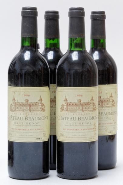 null BORDEAUX, rouge, ensemble de douze bouteilles :

- (PAUILLAC), Château Mouton...