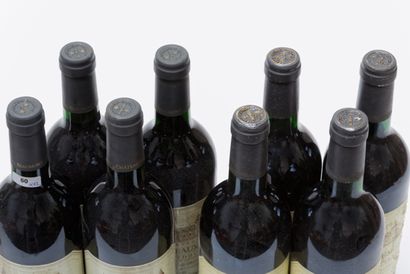 null BORDEAUX, rouge, ensemble de douze bouteilles :

- (PAUILLAC), Château Mouton...