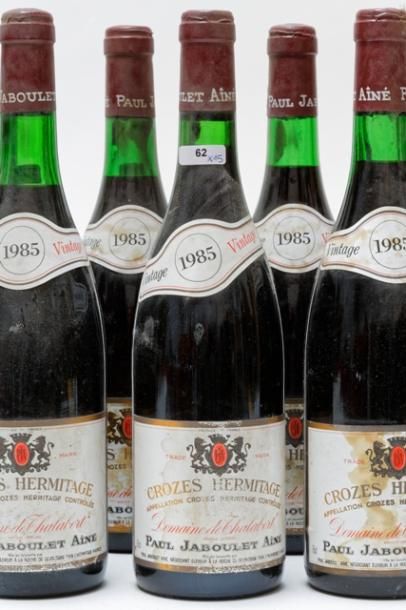 null RHÔNE, rouge, ensemble de quinze bouteilles :

- (CROZES-HERMITAGE), Domaine...
