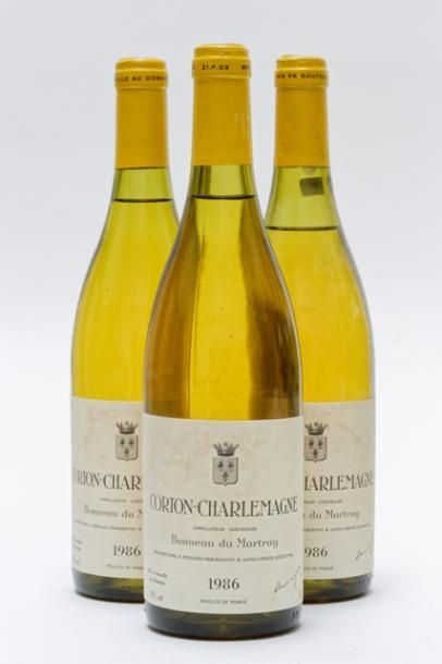 null BOURGOGNE, blanc, ensemble de vingt-quatre bouteilles :

- (MEURSAULT), Le Roy,...