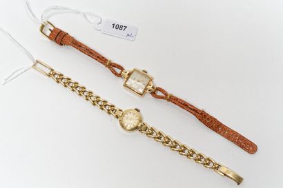 TISSOT Deux montres-bracelets de dame, boîtiers en or jaune 18k, poinçons, 48 g env....