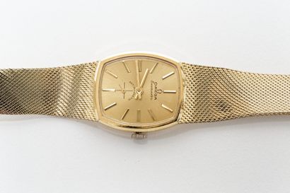OMEGA Montre-bracelet de dame, modèle Seamaster dans le goût Omega, boîtier en métal...