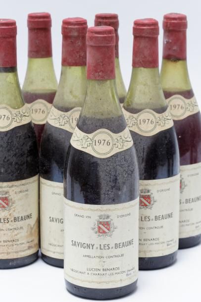 null BOURGOGNE, rouge, ensemble de onze bouteilles :

- (SAVIGNY-LÈS-BEAUNE), Les...