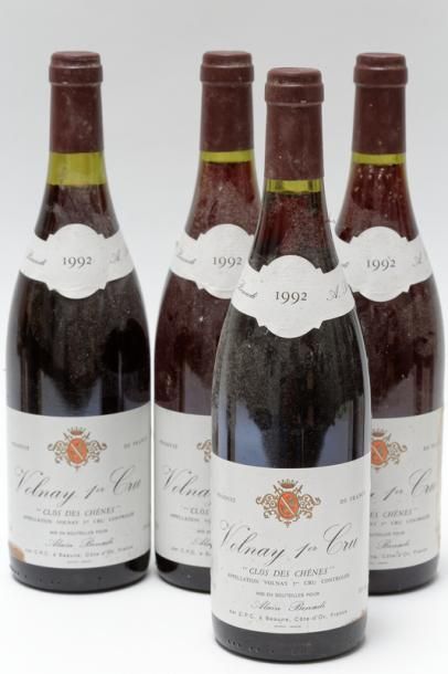 null BOURGOGNE, rouge, ensemble de onze bouteilles :

- (NUITS-BOUDOTS), Mongeard-Mugneret...