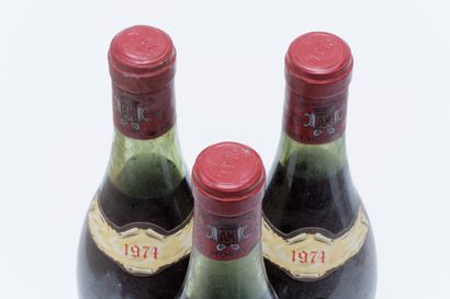 null BOURGOGNE, rouge, ensemble de six bouteilles :

- (CHASSAGNE-MONTRACHET), Albert...