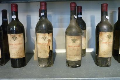 null BORDEAUX, rouge, trente bouteilles:

- BORDEAUX (SAINT-EMILION), rouge, Château...