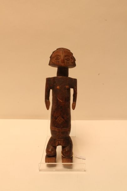 null Statue Luba Shankadi, Congo, h. 35 cm [accidents et manques].